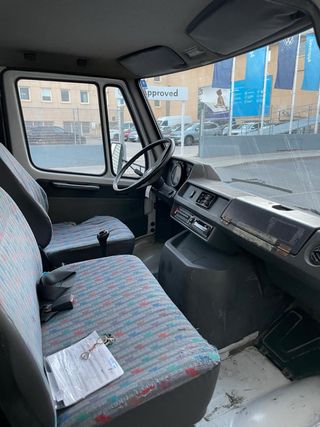 Mercedes-Benz 410D con ITV y tarjeta trans