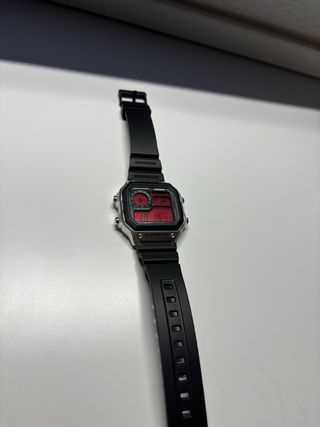 Reloj Casio AE-1200 Custom Rojo