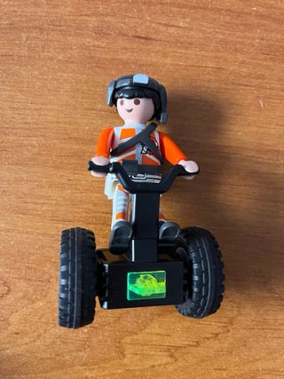 Playmobil Segway Naranja y Blanco