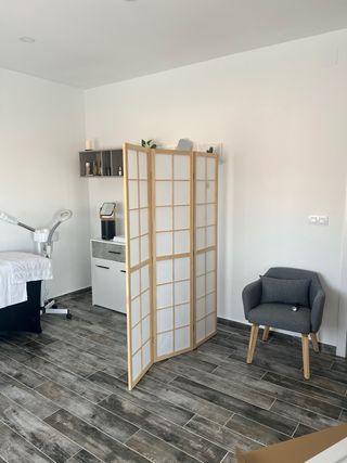 Dos Sillas comedor/escritorio tela y madera