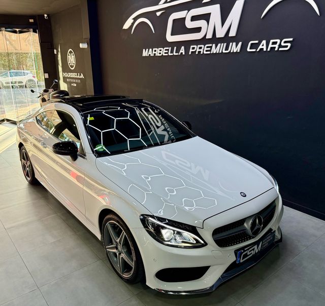 Mercedes-Benz Clase C200 Coupé 184cv AMG LINE