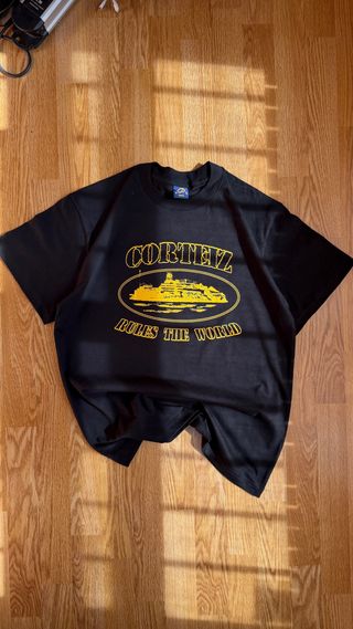 トップス Corteiz OG ALCATRAZ Black Yellow TEE M Corteiz OG Alcatraz Tee Black and Yellow de segunda mano por 70
