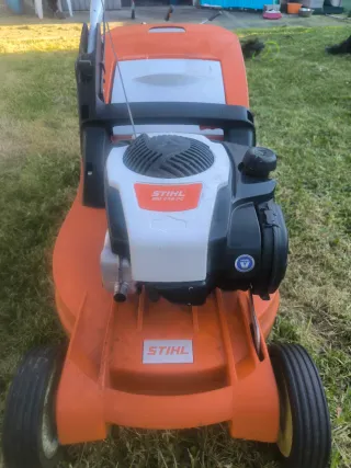 Cortacésped Stihl Naranja