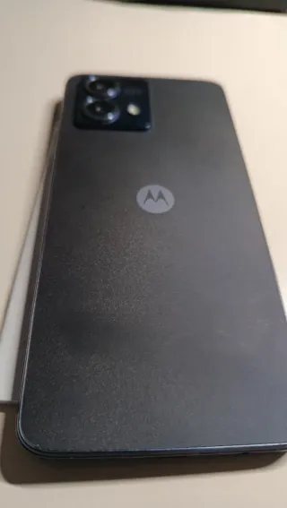 MOTOROLA G84