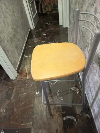 Taburete de cocina madera y metal