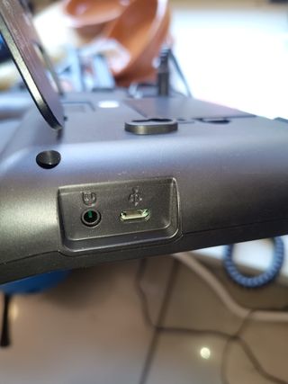 Teléfono Adoc Neo 3800