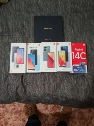 Cajas de móviles Huawei y Xiaomi