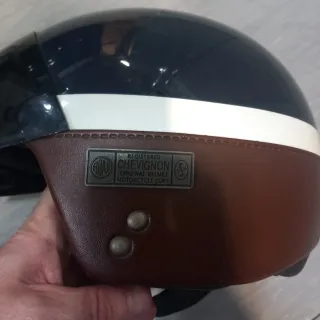 Casco Moto Chevignon Negro. Made in France