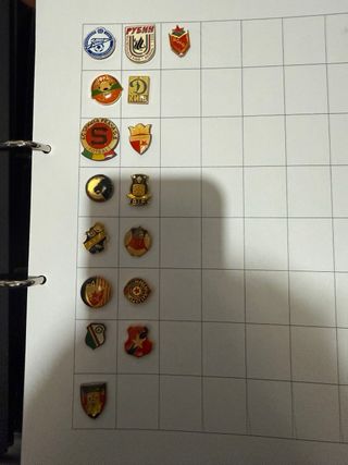 Lote Pines Escudos Equipos Fútbol