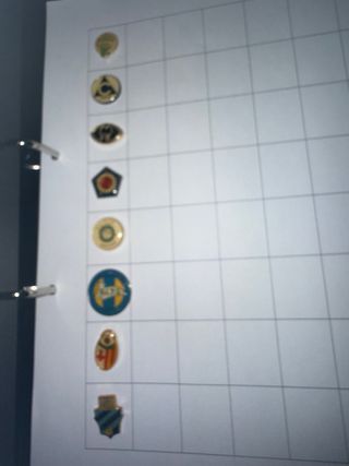 Lote Pines Escudos Equipos Fútbol