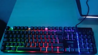 Teclado GX Trust RGB Gaming