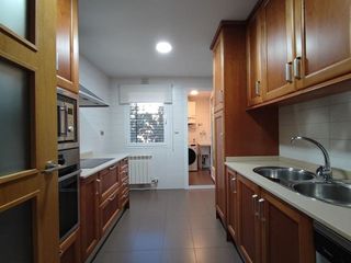 Piso en alquiler en Centro - Sagrario en Granada