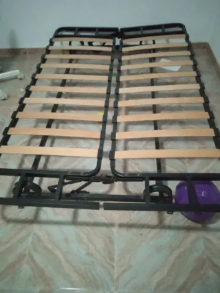 Estructura cama somier metálico y madera