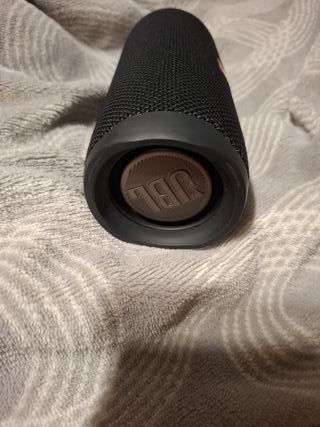 Altavoz JBL Negro