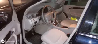 Mercedes-Benz Clase C 2005