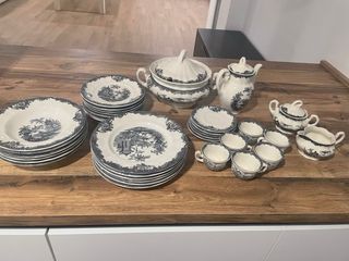 Seis platos hondos seis platos llanos seis platos