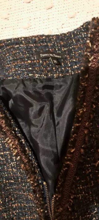 Chaqueta Tweed Negra y Dorada