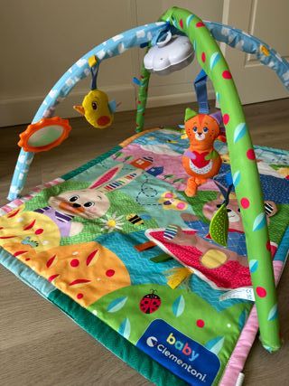 Manta de actividades para bebé Clementoni