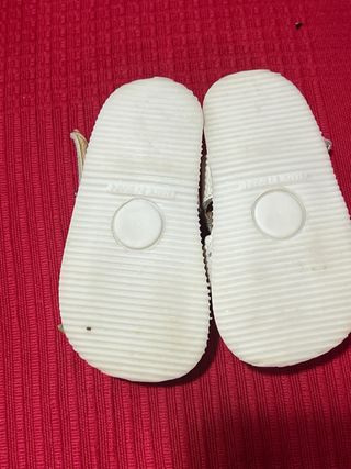 MONÍSIMAS SANDALIAS DE PIEL "NUEVAS "