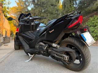 Kymco Ak550 Negra Automática