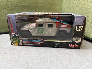 Modellino Humvee Marvel Doctor Doom - Maisto