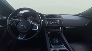 Jaguar F-PACE 2.0L i4D R-Sport AWD 132 kW (180 CV)
