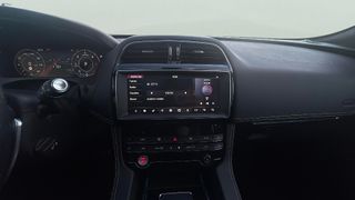 Jaguar F-PACE 2.0L i4D R-Sport AWD 132 kW (180 CV)