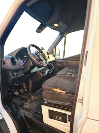 Mercedes Sprinter L2H2 Pro