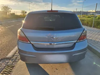 Opel Astra 2008