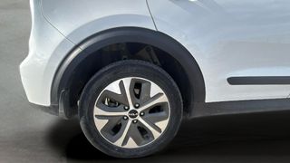 Kia e-Niro Concept 100 kW (136 CV)