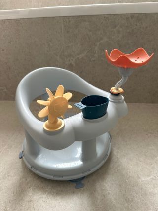 Silla Bañera Bebé con Juguetes