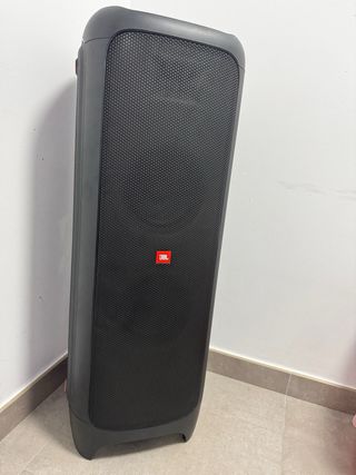 JBL Partybox 1000 el mas potente
