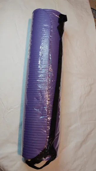 Tappetino yoga viola nuovo con borsa