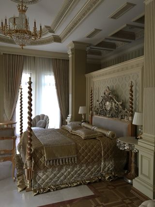 Decoración, restauración pintura molduras interior