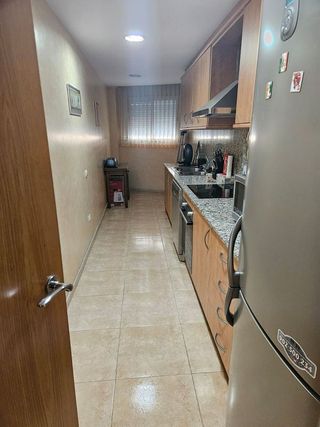 Piso en venta en Fondo en Santa Coloma de Gramanet