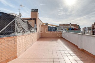 Piso en venta en Fondo en Santa Coloma de Gramanet