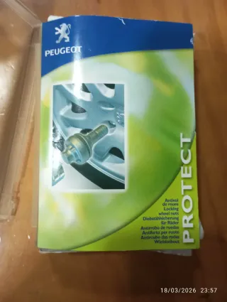 Tornillos de seguridad para coche