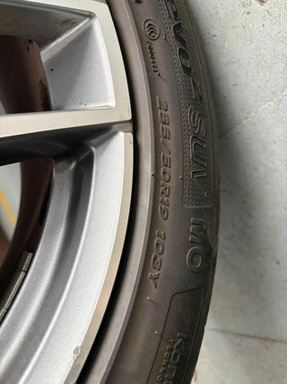 Llantas AMG 19 Originales + Neumáticos