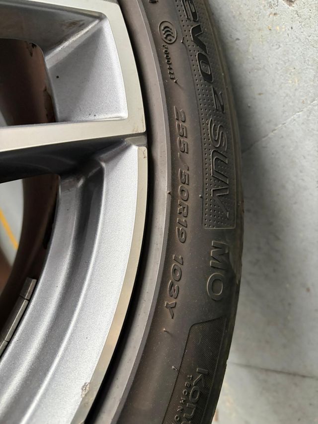 Llantas AMG 19 Originales + Neumáticos