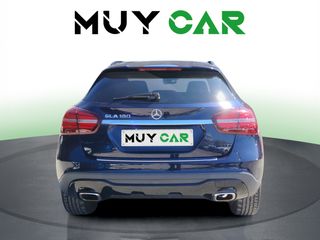 Mercedes-Benz GLA 180 90 kW (122 CV)