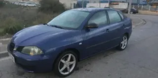SEAT Cordoba 2004