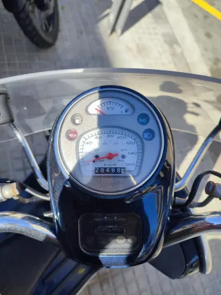 Vespa GTV 125 azul - No funciona