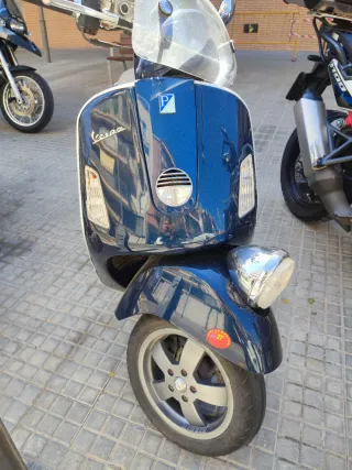 Vespa GTV 125 azul - No funciona