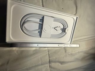 NEGOCIABLE iPhone 16 Plus Blanco 256GB