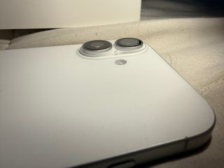 NEGOCIABLE iPhone 16 Plus Blanco 256GB