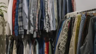 Ropa chico/hombre: camisas y más