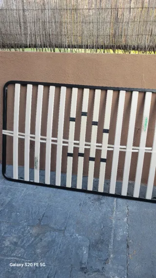 Regalo Somier de madera y metal y colchón de 105