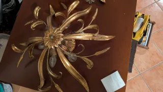 Due Lampadari bagnati oro Prezzo da definire