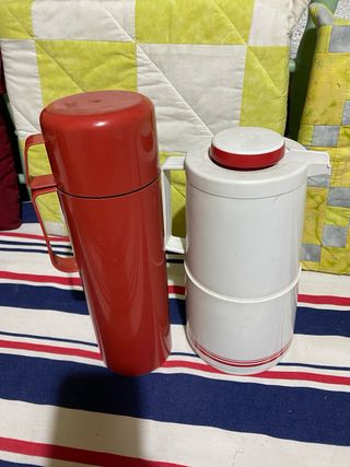 Set 2 Termos Vintage Años 80 Rojo y Blanco