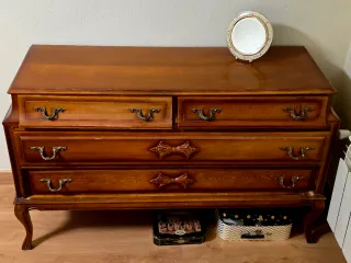 Cómoda vintage madera y metal